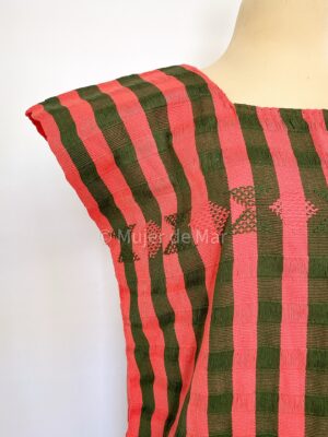 Bata Telar Deshilada Detalle Artesanal Mujer de Mar